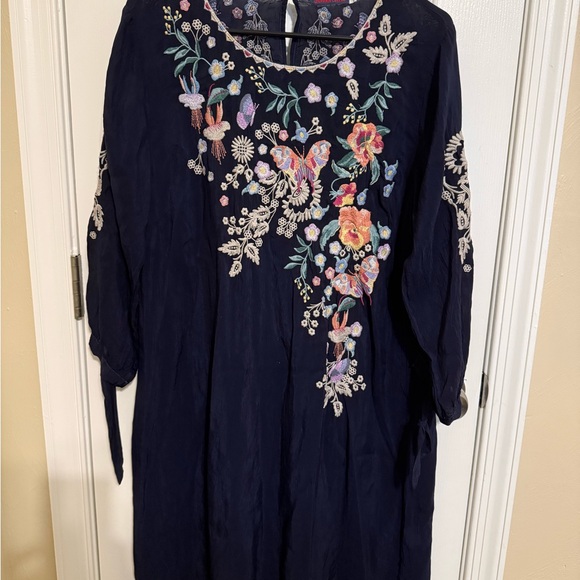 Johnny Was Dresses & Skirts - Johnny was Embroidered Navy Boho Tunic Dress with Floral Detail medium